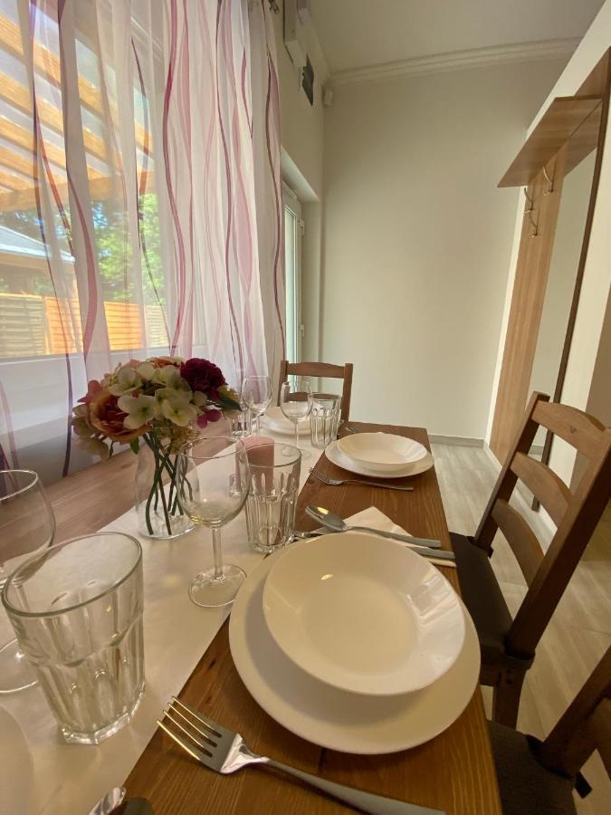 Karinthy Haz Guest House Siofok Bagian luar foto
